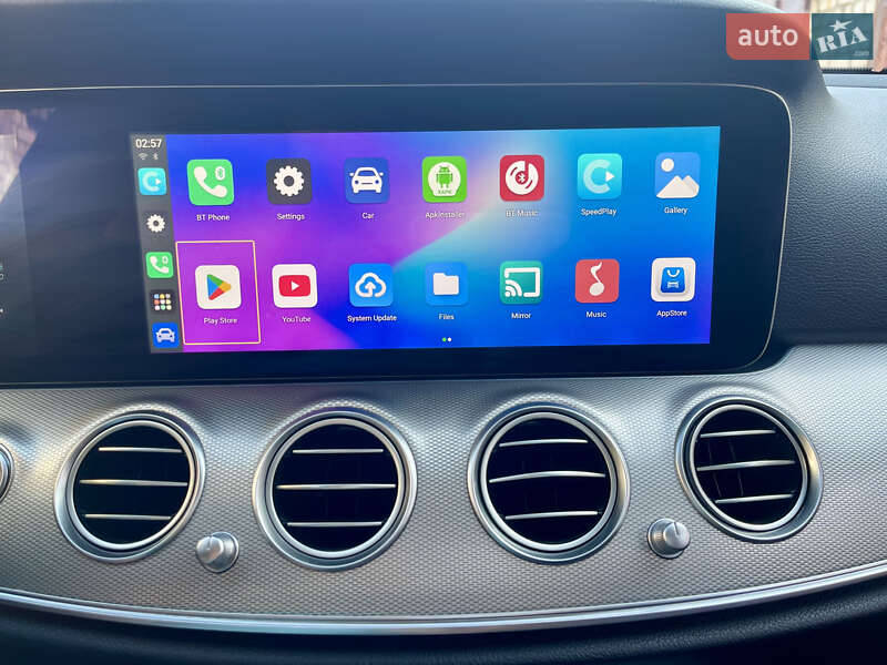 Седан Mercedes-Benz E-Class 2016 в Киеве