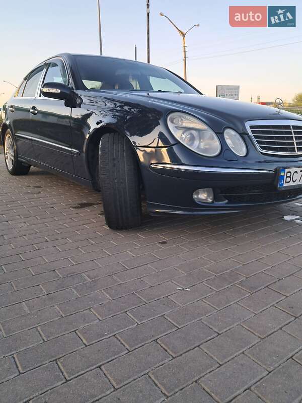 Седан Mercedes-Benz E-Class 2003 в Львові фото 10 Седан Mercedes-Benz E-Class 2003 в Львові
