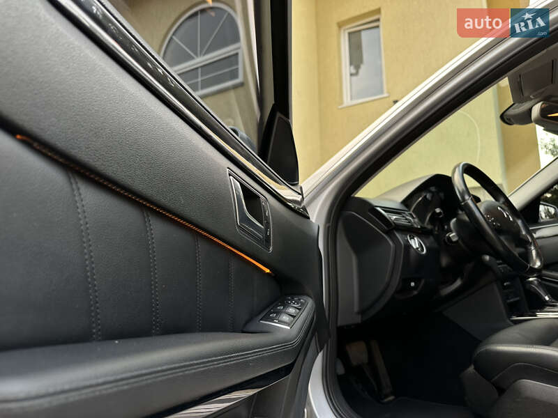 Универсал Mercedes-Benz E-Class 2011 в Надворной