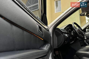 Универсал Mercedes-Benz E-Class 2011 в 