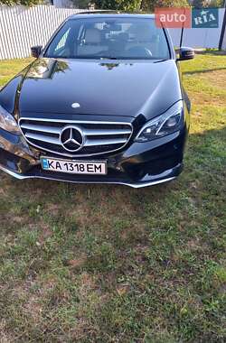 Седан Mercedes-Benz E-Class 2015 в 