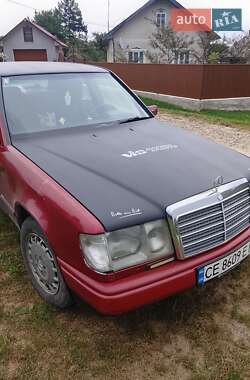 Седан Mercedes-Benz E-Class 1986 в 