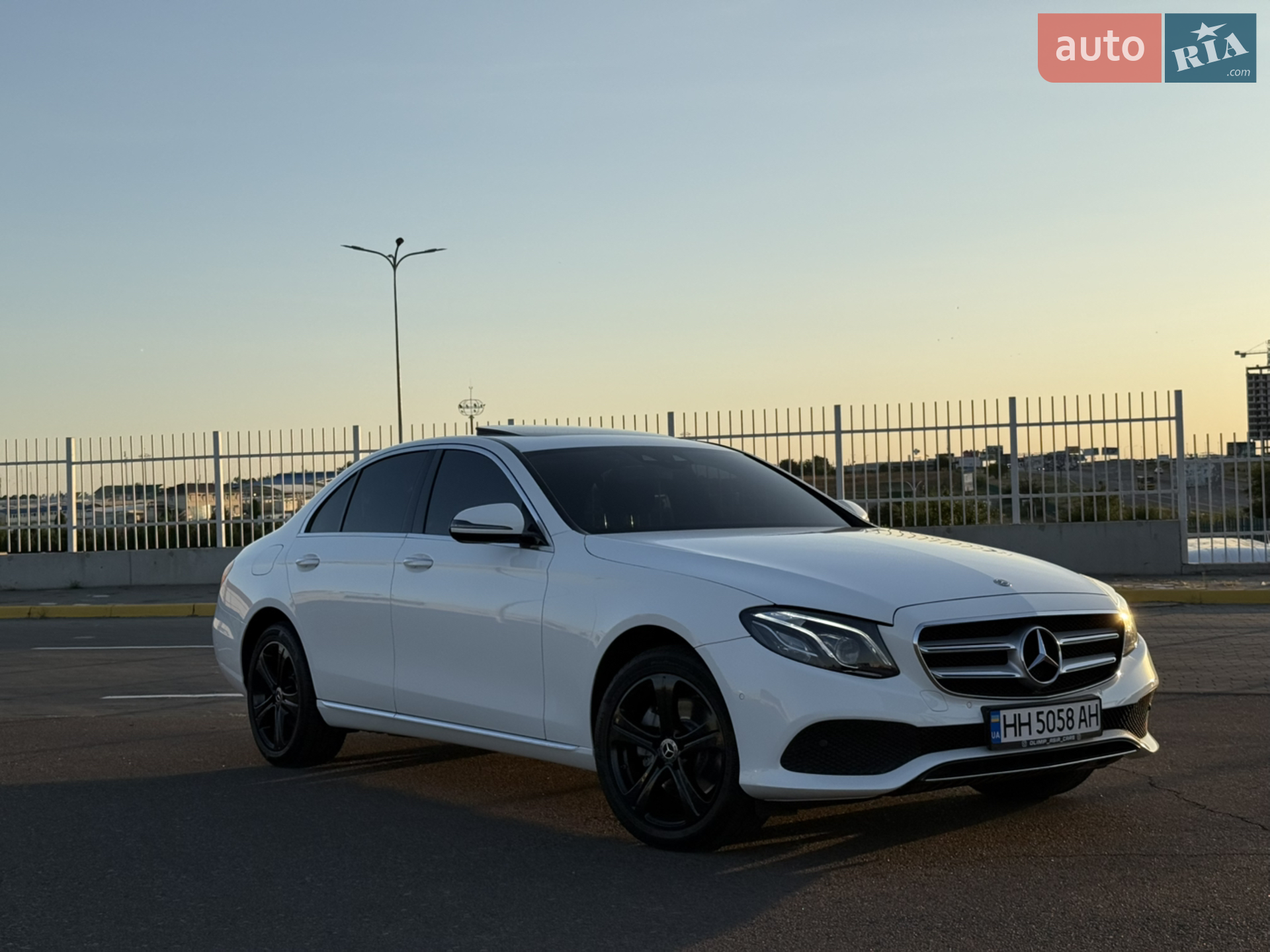 2018 Mercedes-Benz E-klasse - мініатюра 2