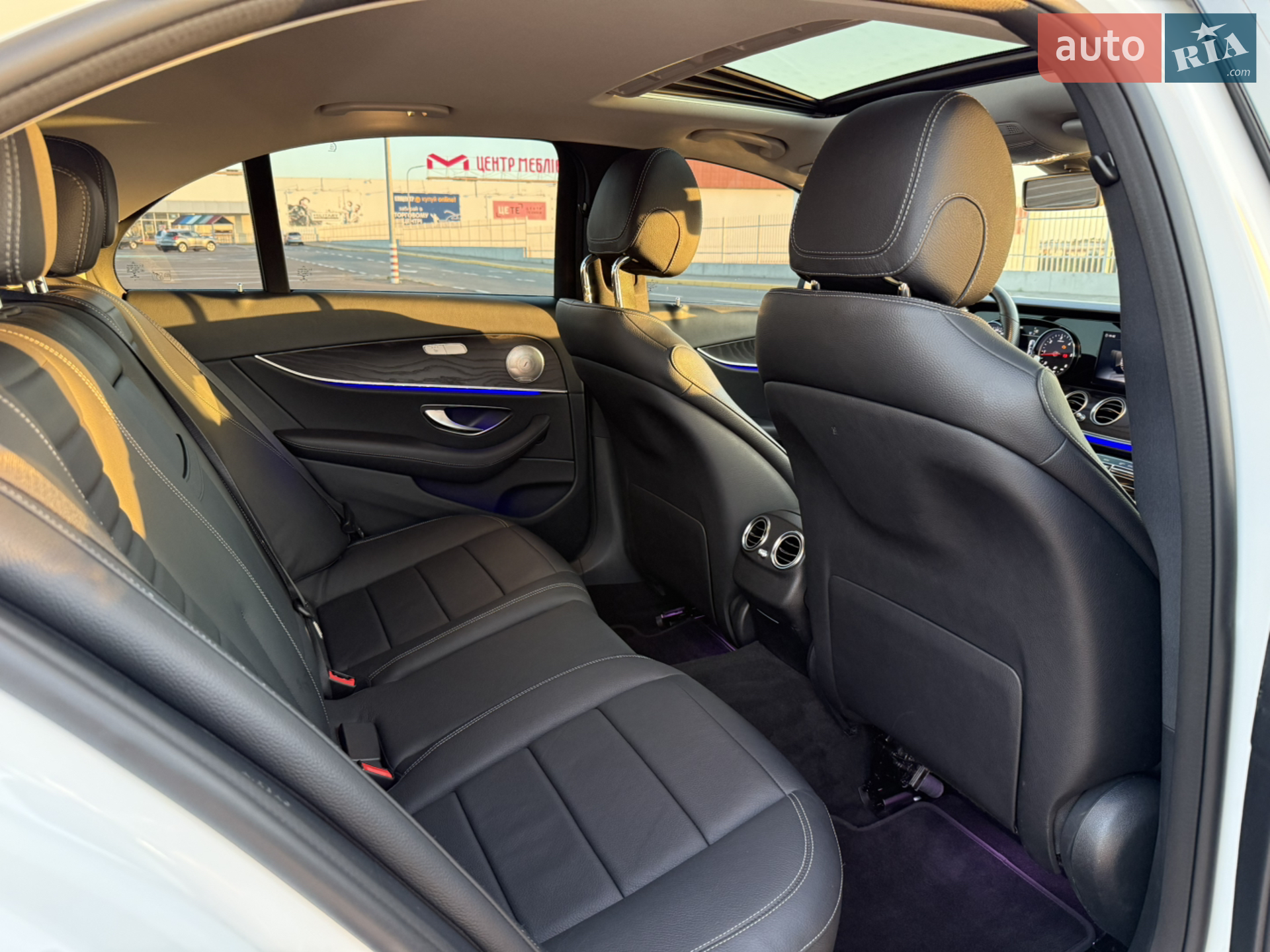 2018 Mercedes-Benz E-klasse - мініатюра 31