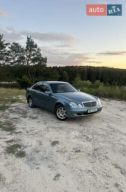 Седан Mercedes-Benz E-Class 2003 в Житомирі