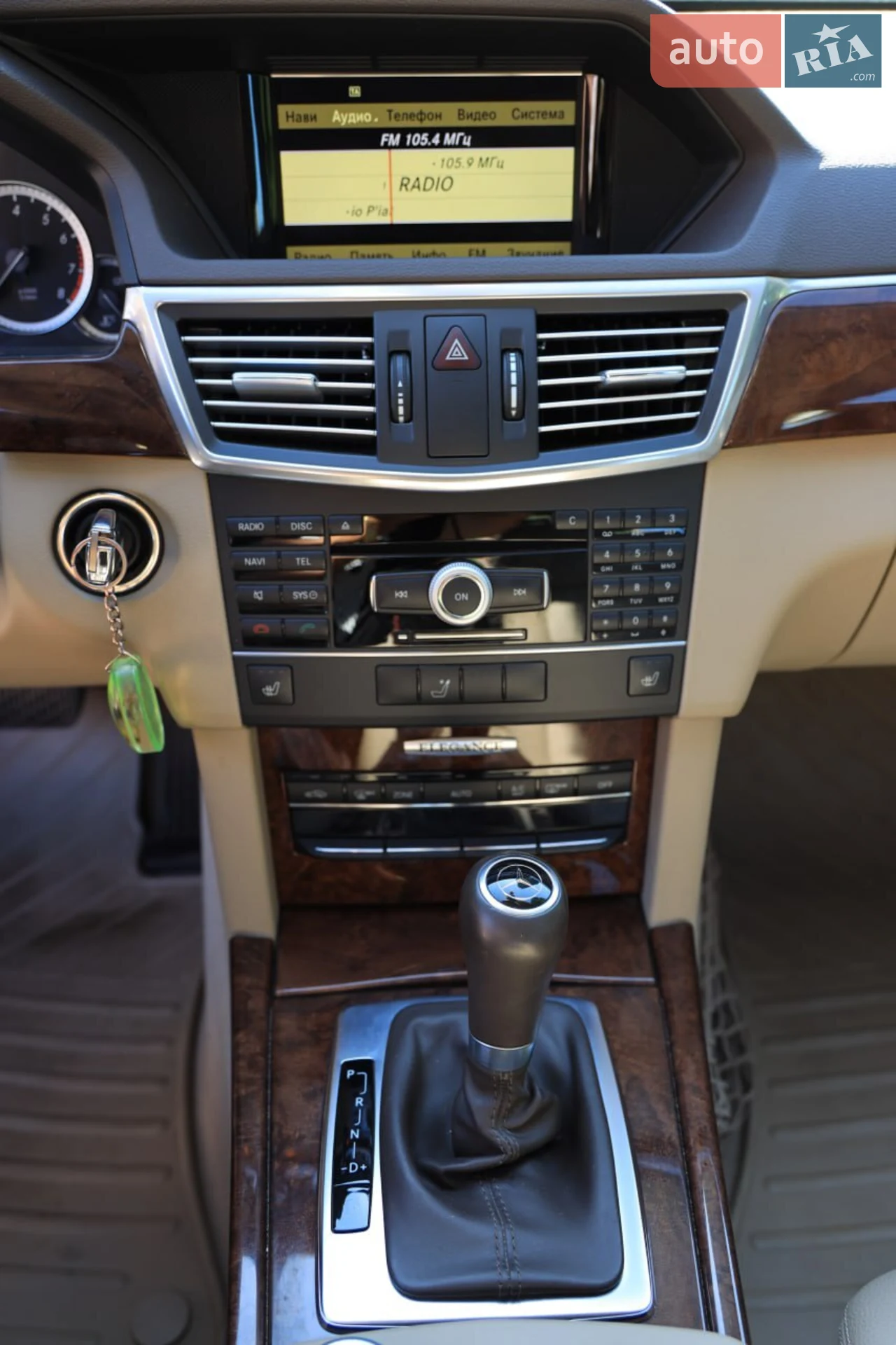2011 Mercedes-Benz E-klasse - мініатюра 12