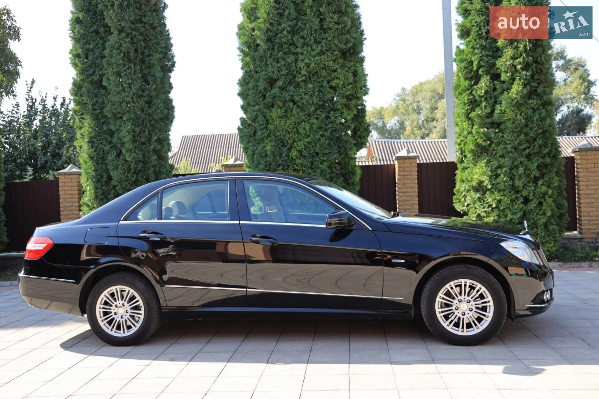 2011 Mercedes-Benz E-klasse - мініатюра 36