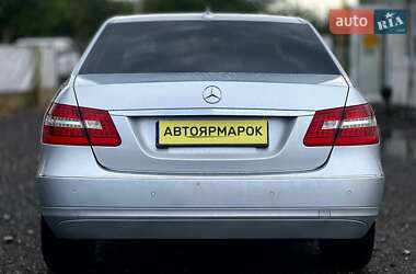 Седан Mercedes-Benz E-Class 2011 в 