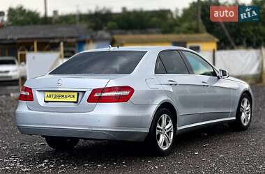 Седан Mercedes-Benz E-Class 2011 в 