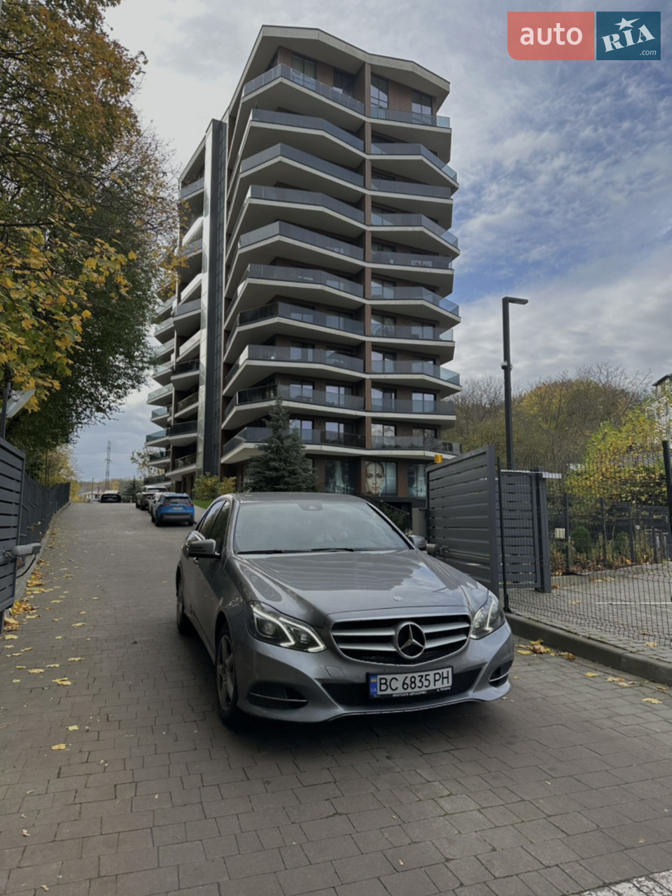 2013 Mercedes-Benz E-klasse - мініатюра 32