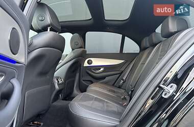 Седан Mercedes-Benz E-Class 2018 в 