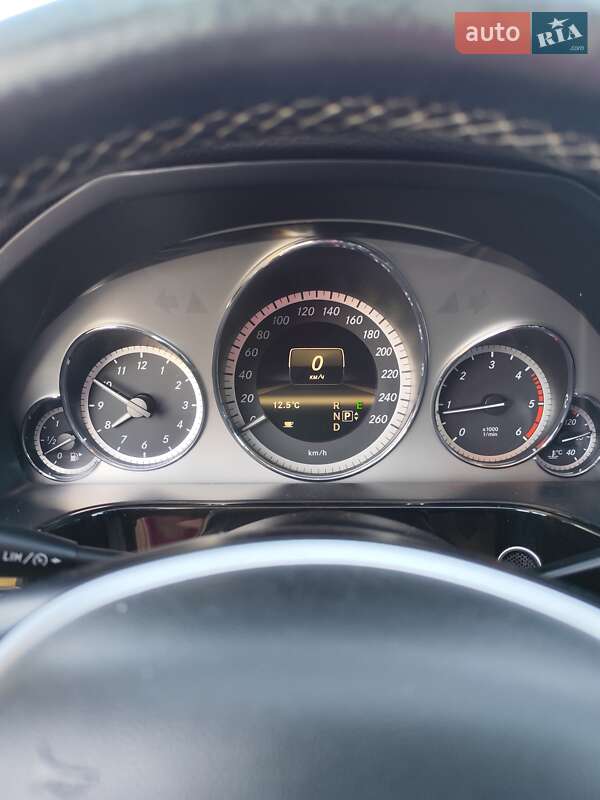 Универсал Mercedes-Benz E-Class 2012 в Тячеве