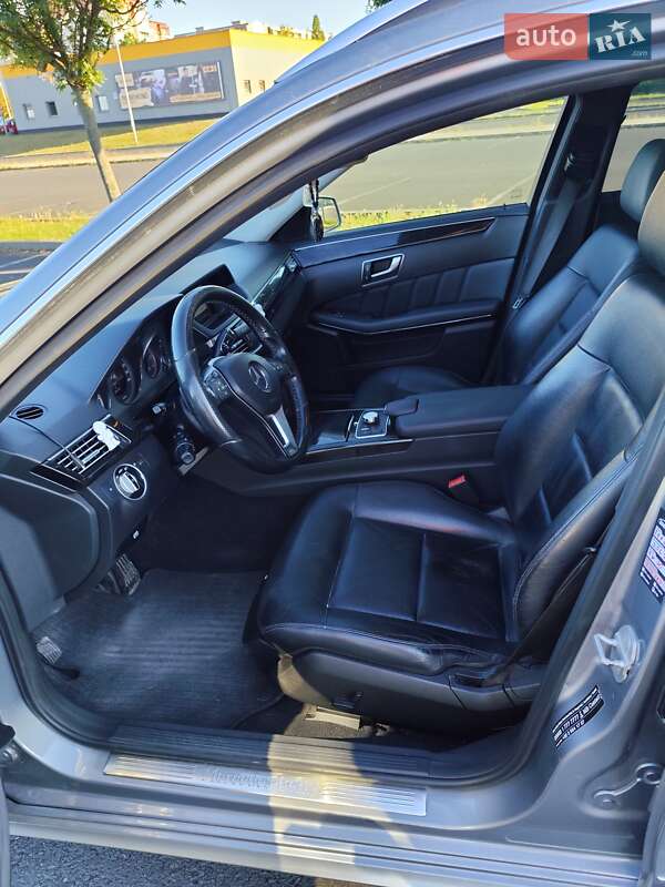 Универсал Mercedes-Benz E-Class 2012 в Тячеве