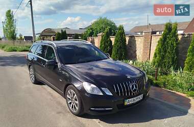 Универсал Mercedes-Benz E-Class 2011 в 