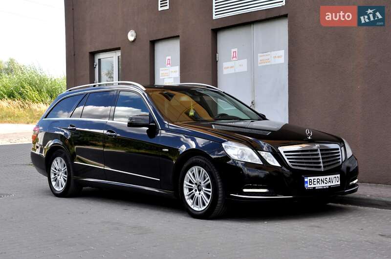 Mercedes-Benz E-Class 2011