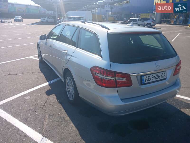 Универсал Mercedes-Benz E-Class 2012 в Виннице