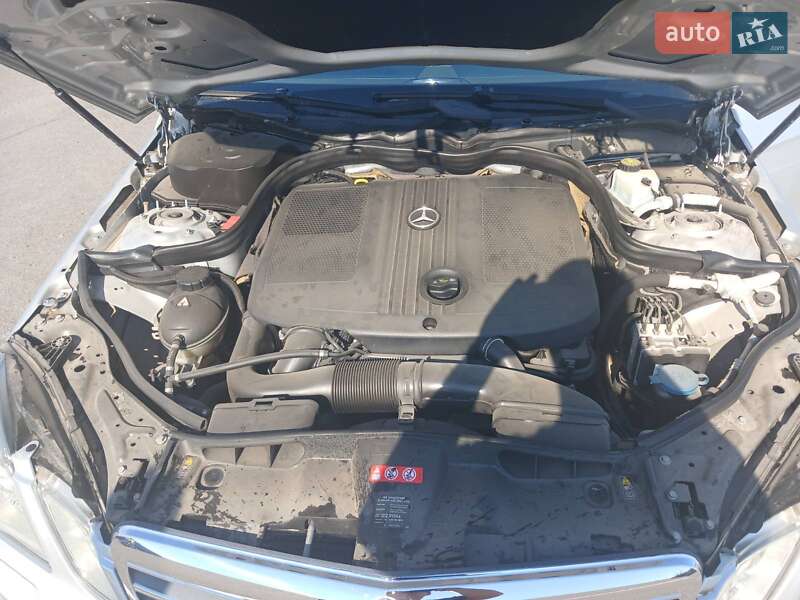 Универсал Mercedes-Benz E-Class 2012 в Виннице