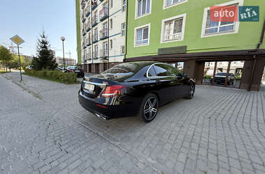 Седан Mercedes-Benz E-Class 2017 в 