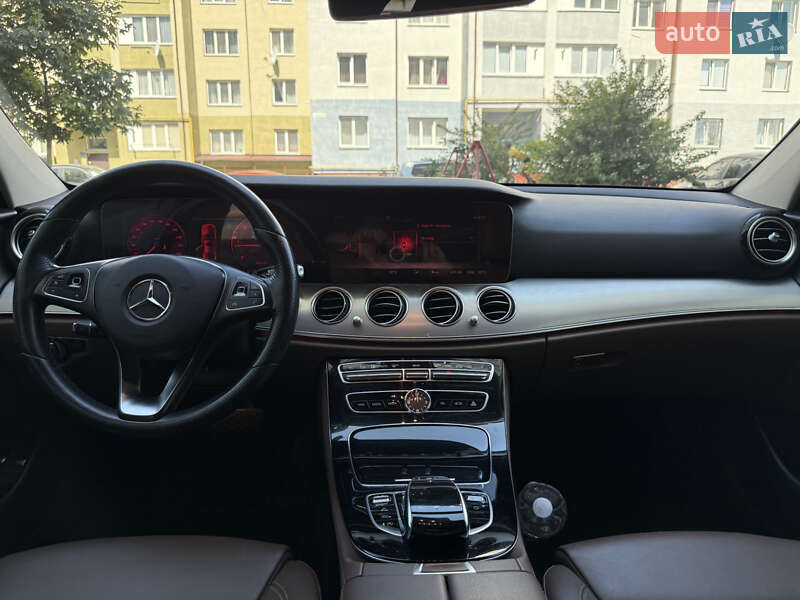 Седан Mercedes-Benz E-Class 2017 в Івано-Франківську фото 115 Седан Mercedes-Benz E-Class 2017 в Івано-Франківську