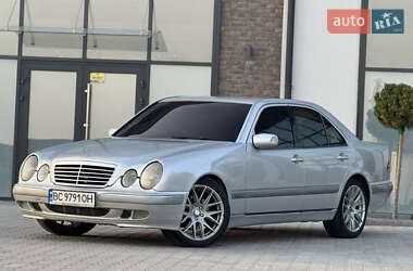Седан Mercedes-Benz E-Class 2000 в Тернополі