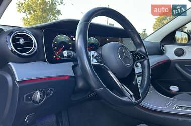 Седан Mercedes-Benz E-Class 2021 в 
