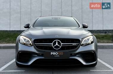 Седан Mercedes-Benz E-Class 2018 в 