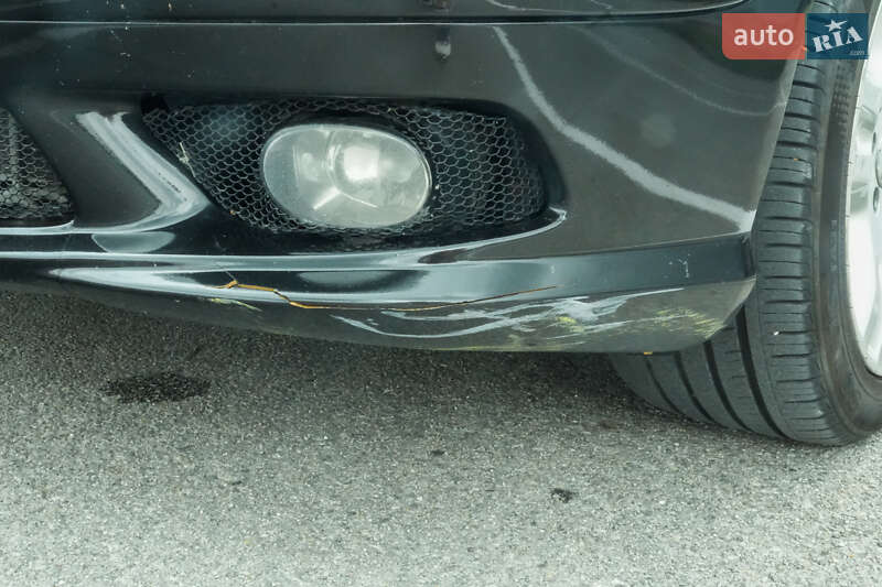 Седан Mercedes-Benz E-Class 2002 в Киеве