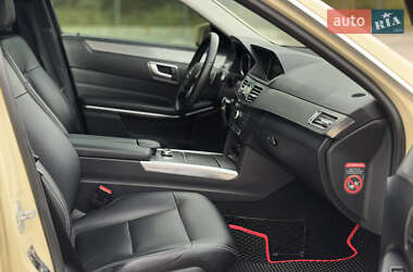 Седан Mercedes-Benz E-Class 2015 в 