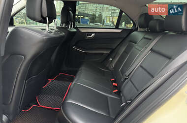 Седан Mercedes-Benz E-Class 2015 в 
