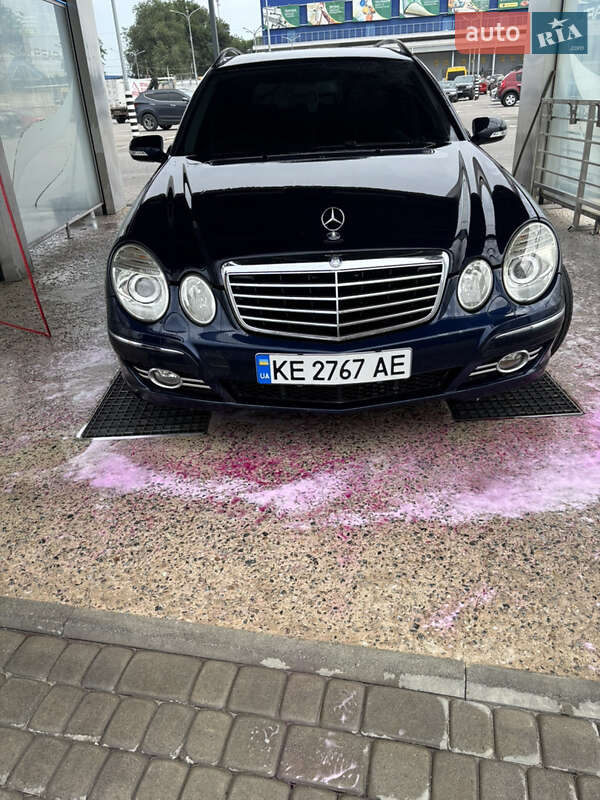Mercedes-Benz E-Class 2006