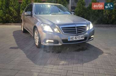 Седан Mercedes-Benz E-Class 2010 в 