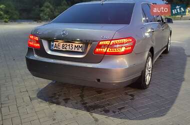 Седан Mercedes-Benz E-Class 2010 в 