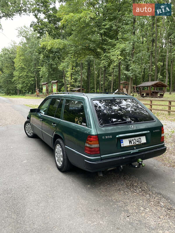 Универсал Mercedes-Benz E-Class 1995 в Попельне