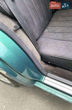Универсал Mercedes-Benz E-Class 1995 в  фото 21 Универсал Mercedes-Benz E-Class 1995 в