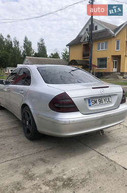 Седан Mercedes-Benz E-Class 2003 в 