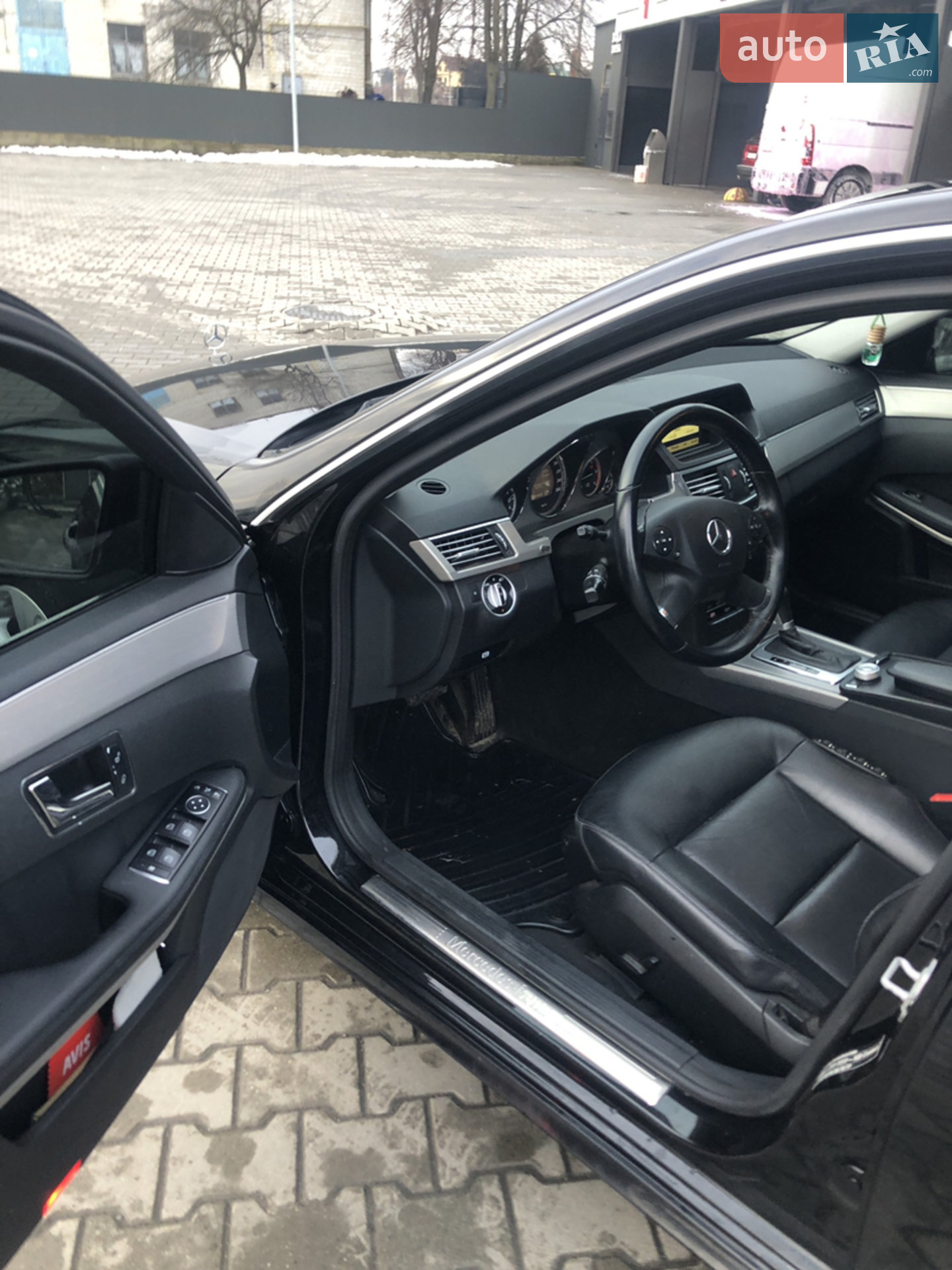 2010 Mercedes-Benz E-klasse - мініатюра 8
