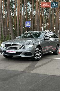 Универсал Mercedes-Benz E-Class 2013 в 