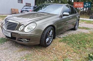 Седан Mercedes-Benz E-Class 2007 в 