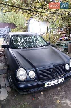Седан Mercedes-Benz E-Class 1998 в Харькове