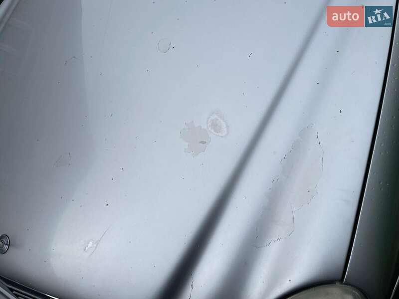 Седан Mercedes-Benz E-Class 2002 в Липовці