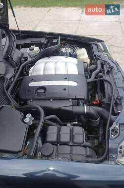 Седан Mercedes-Benz E-Class 2000 в 