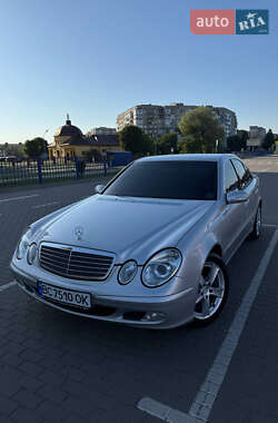 Седан Mercedes-Benz E-Class 2002 в Шептицькому