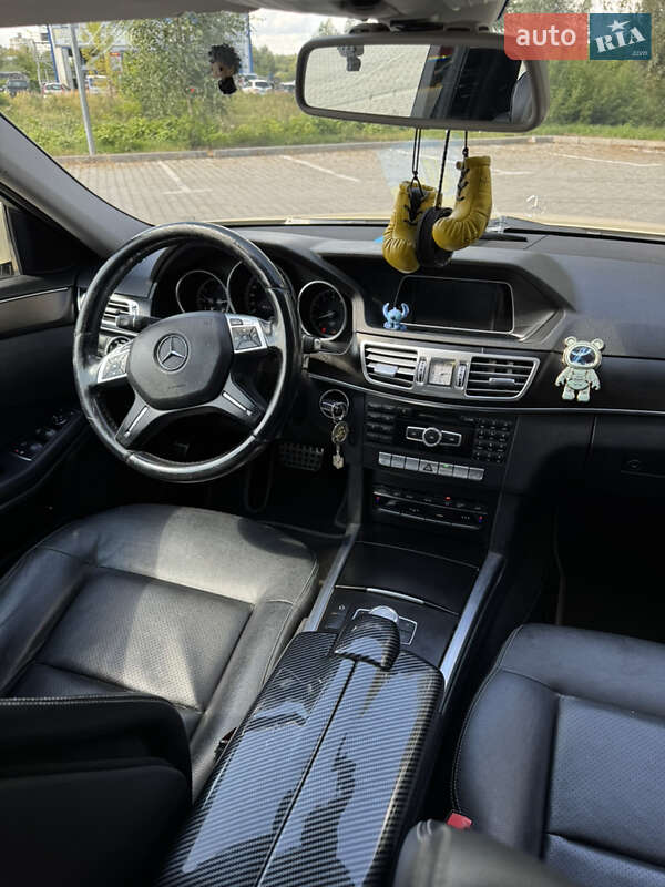 Седан Mercedes-Benz E-Class 2014 в Хмельницком