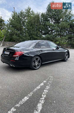 Седан Mercedes-Benz E-Class 2018 в  фото 27 Седан Mercedes-Benz E-Class 2018 в