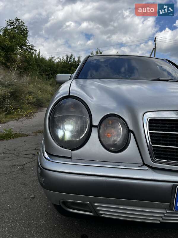 Седан Mercedes-Benz E-Class 1997 в Вінниці