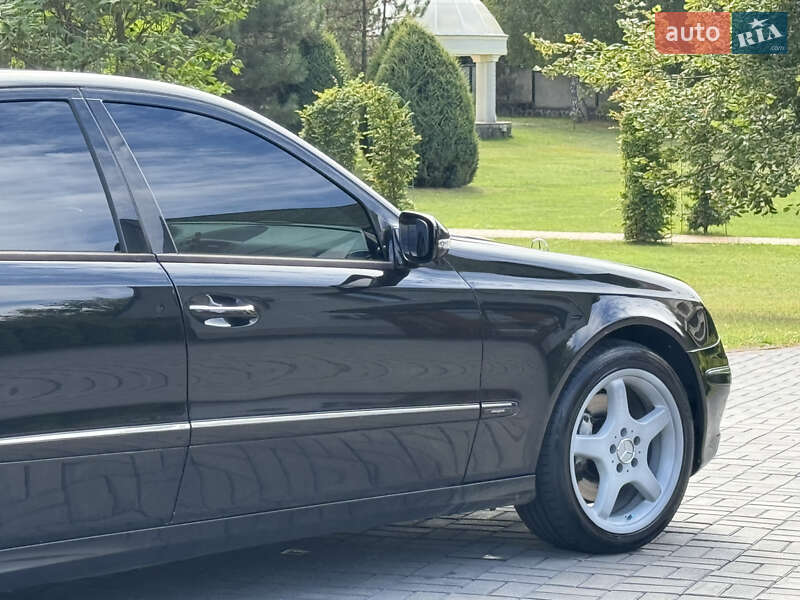 Седан Mercedes-Benz E-Class 2006 в Луцке