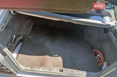 Седан Mercedes-Benz E-Class 1993 в 