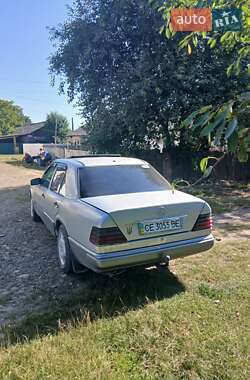 Седан Mercedes-Benz E-Class 1993 в 