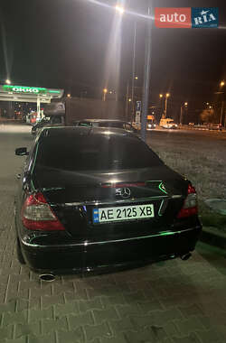 Седан Mercedes-Benz E-Class 2008 в 