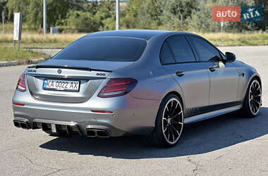 Седан Mercedes-Benz E-Class 2018 в 